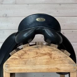 Used Kieffer Orphee TB Dressage Saddle 17/MN -Western Tack Outlet Store 317 Cantle 97319.1683592217
