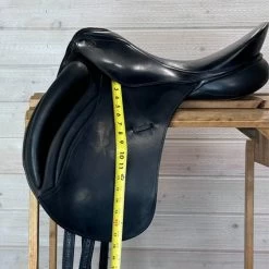 Used Kieffer Orphee TB Dressage Saddle 17/MN -Western Tack Outlet Store 317 Flap Length 57358.1683592230