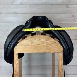 Used Kieffer Orphee TB Dressage Saddle 17/MN -Western Tack Outlet Store 317 Front Measurement 75432.1683592222