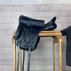 Used Albion SLK Dressage Saddle 17.5/MW -Western Tack Outlet Store 329 L Flap 48055.1686181171