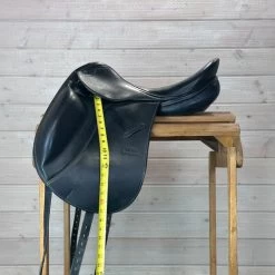 Used Stubben Portos Dressage Saddle 17.5/MW -Western Tack Outlet Store 330 Flap Length 75999.1686181837