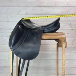 Used Stubben Portos Dressage Saddle 17.5/MW -Western Tack Outlet Store 330 Seat Measurement 63000.1686181845