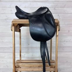 Used Stubben Genesis CL Dressage Saddle 17/N -Western Tack Outlet Store 332 R Side 61737.1687460909